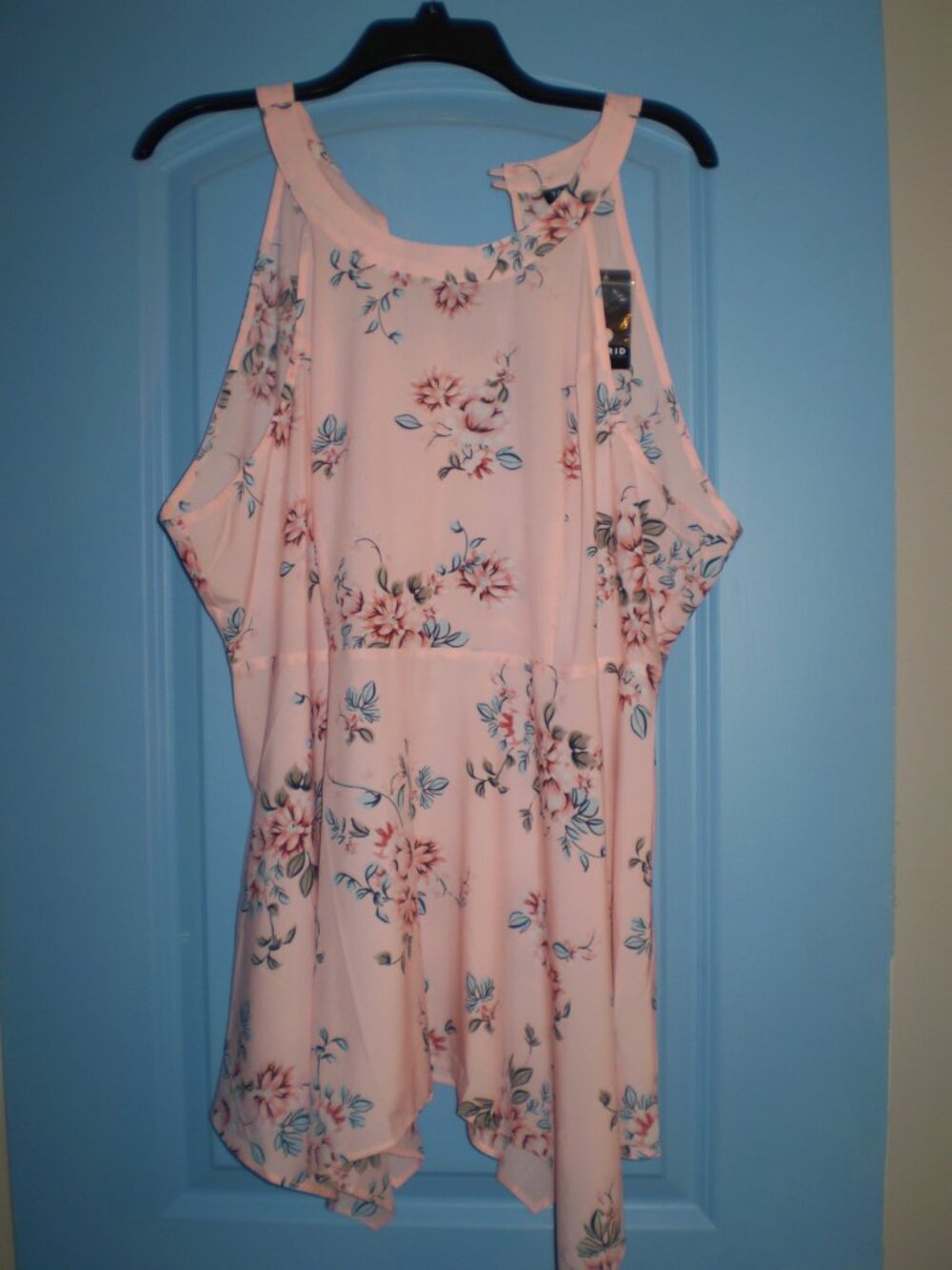 nwt TORRID BLUSH PINK FLORAL SUMMER TOP SZ 2X RETAIL$45